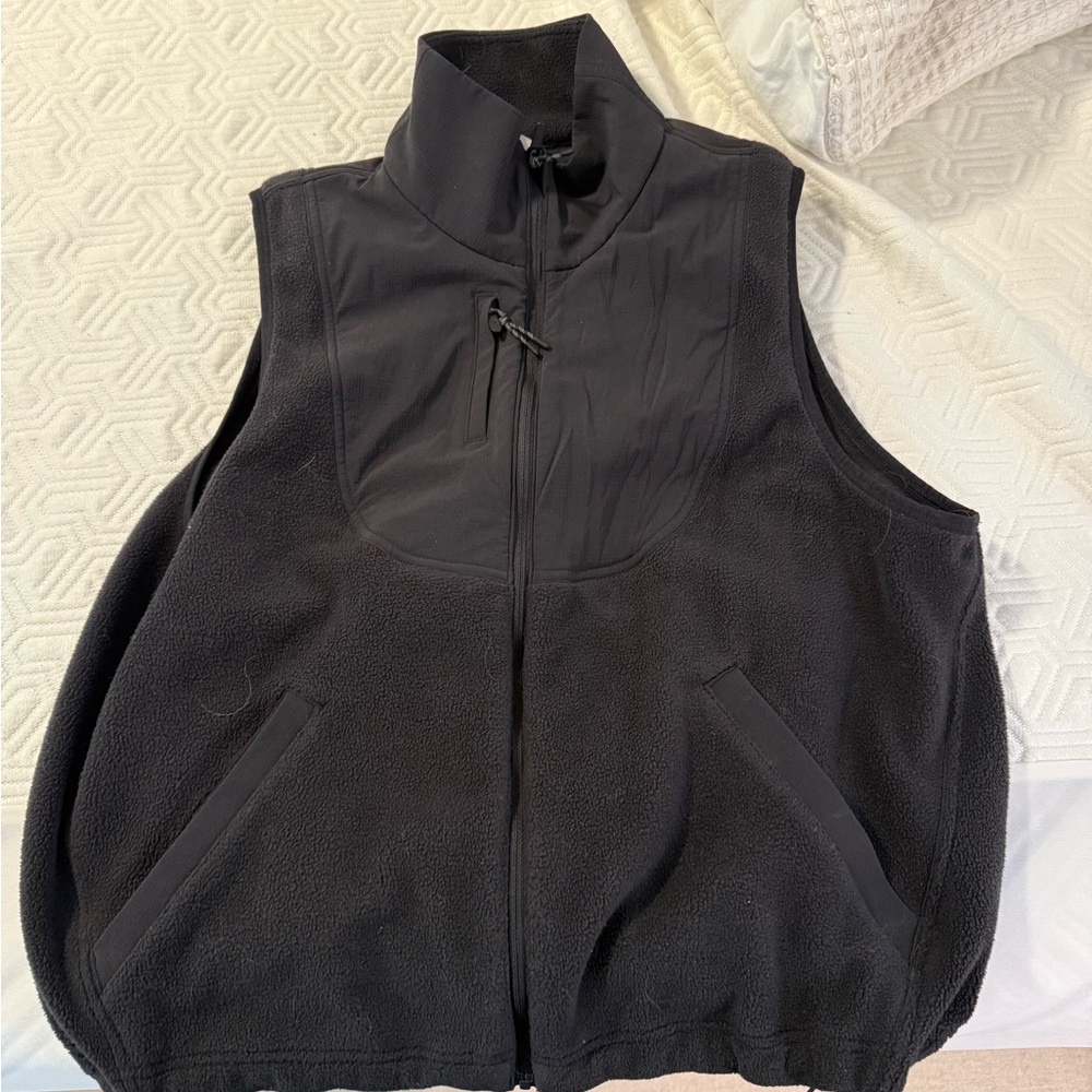 Lululemon Fleece + Ripstop Hiking Vest